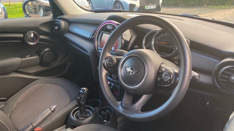 MINI Hatchback 1.5 Cooper Classic II 5dr Auto Petrol Hatchback